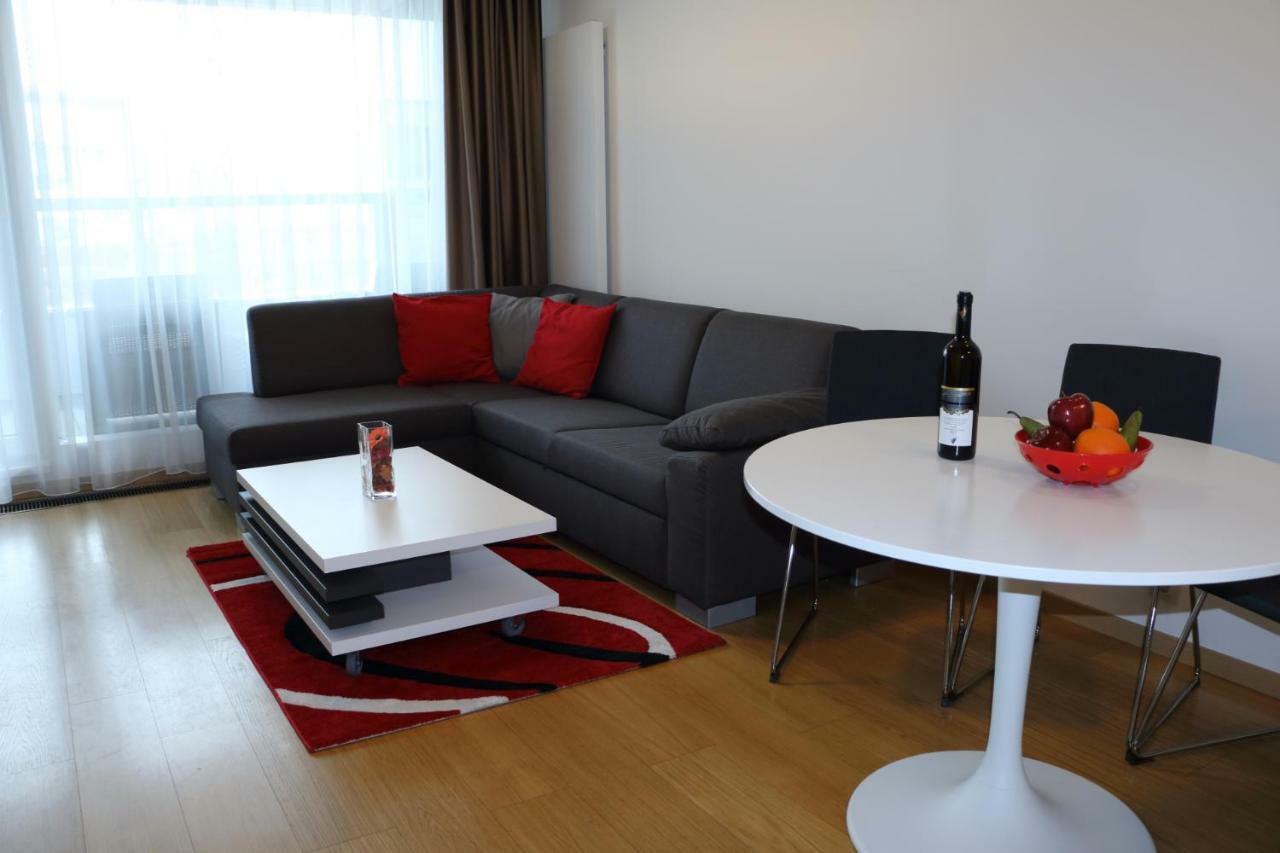 Panorama City Apartment With Free Parking Bratislava Buitenkant foto